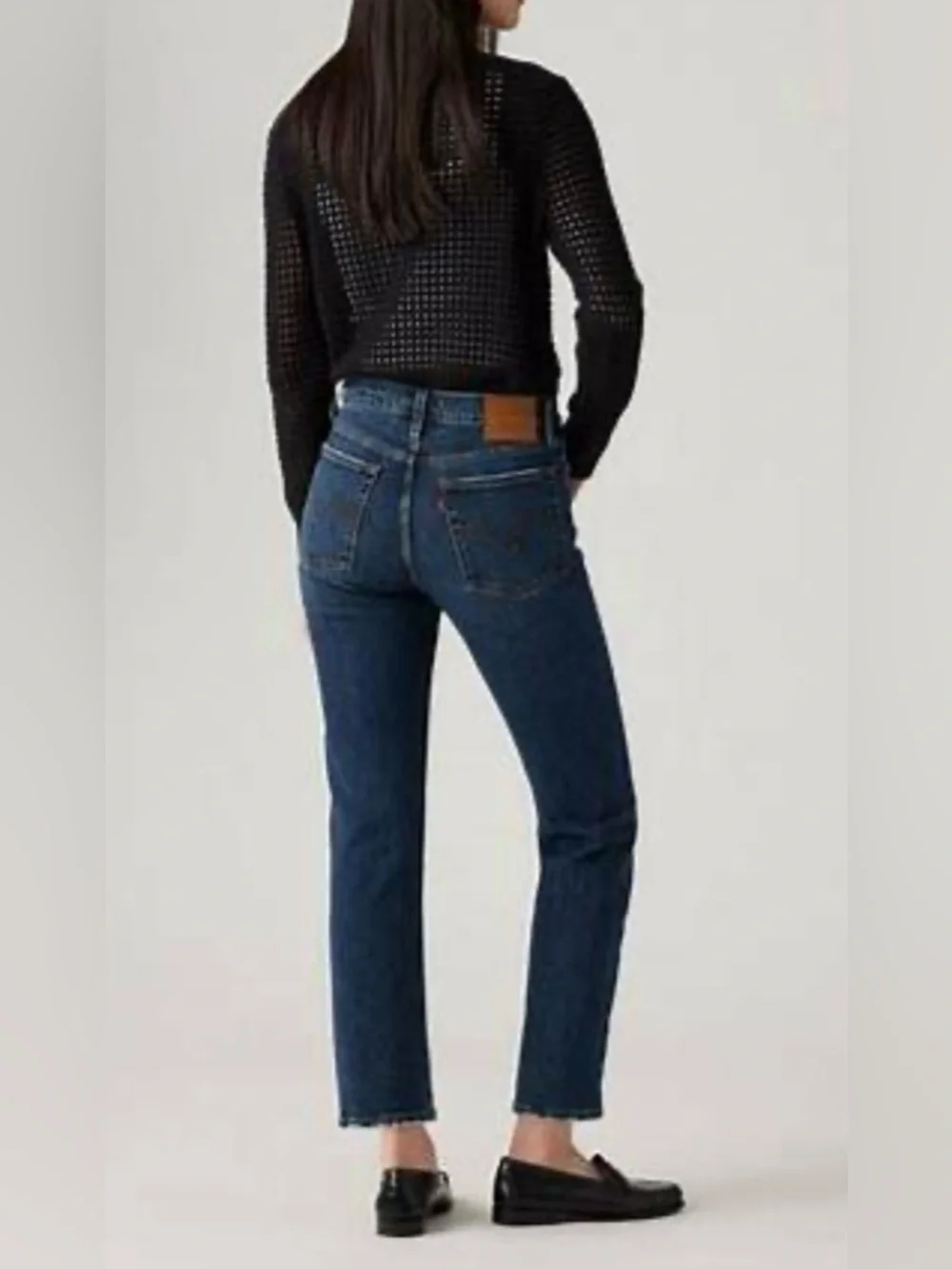 Levi’s Wedgie Straight Leg Dark Wash Jeans with Frayed Hem - Size 29
